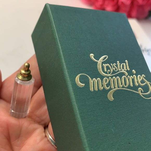 Finest Austrian Crystal baby bottle - Picture 6 of 7